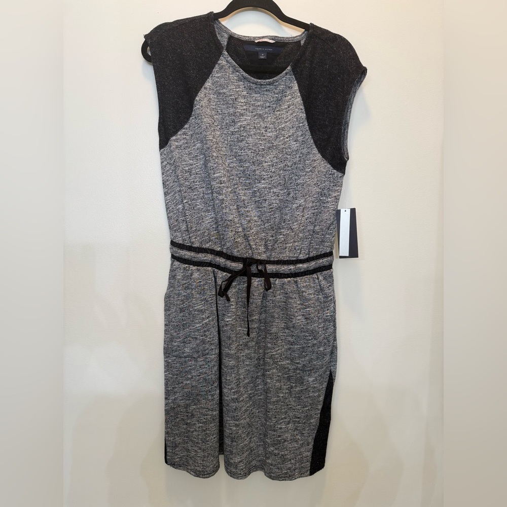 NWT‎ Tommy Hilfiger Athlux Sporty Dress in Gray and Black - Size M